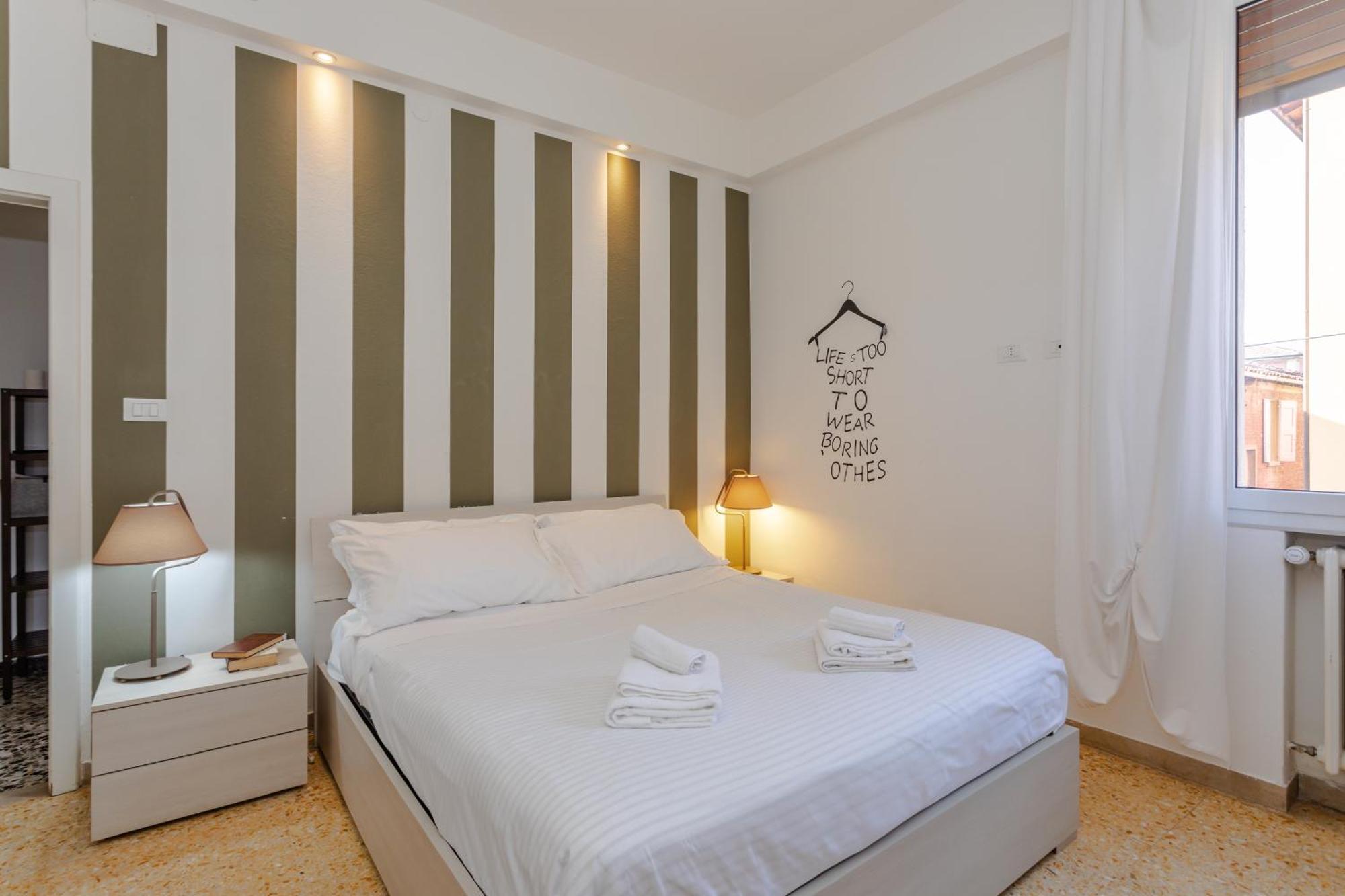 แฟมิลี.3 โบโลญญา Apartment ภายนอก รูปภาพ